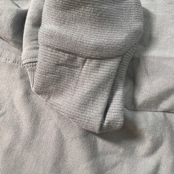 Athleta Pranayama Restore Wrap Storm Cloud Gray - size L - Picture 10 of 10